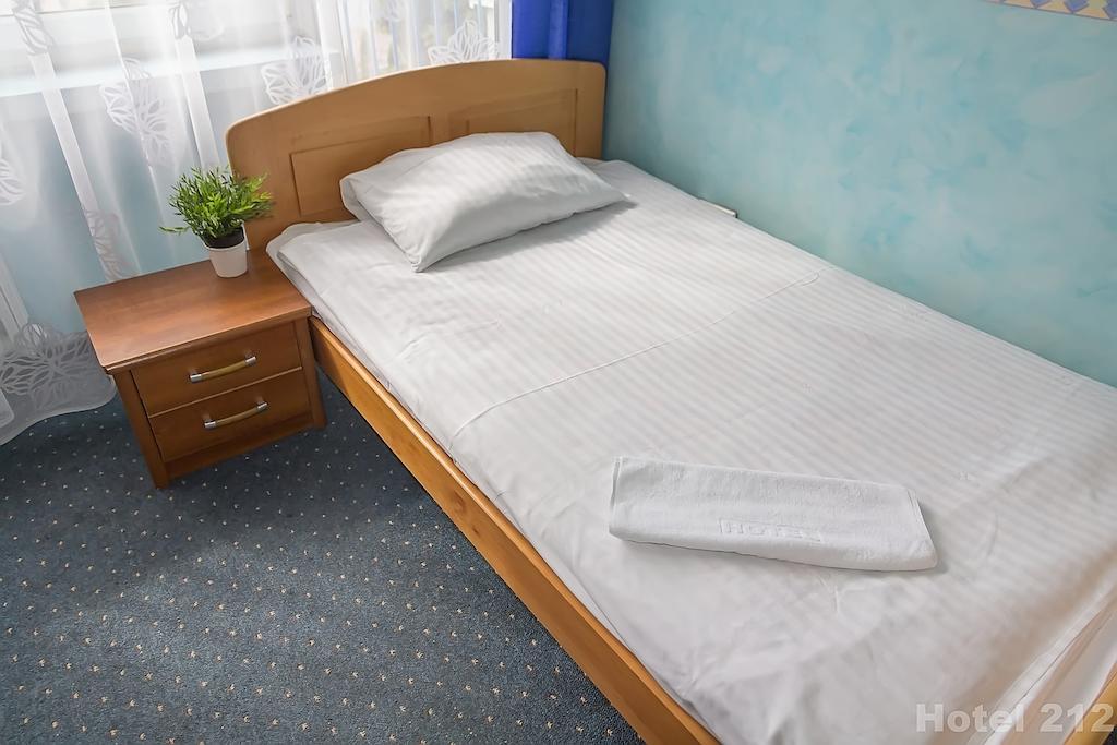 Hotel 212 Warschau Kamer foto