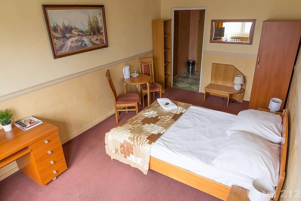 Hotel 212 Warschau Kamer foto