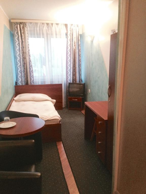 Hotel 212 Warschau Buitenkant foto
